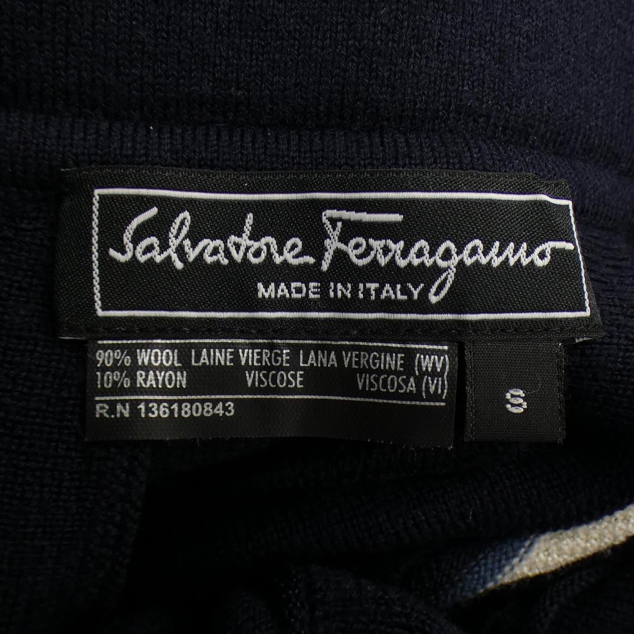 サルヴァトーレフェラガモ SALVATORE FERRAGAMO スカート