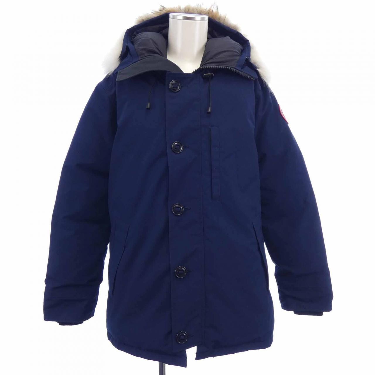 加拿大鹅CANADA GOOSE羽绒服