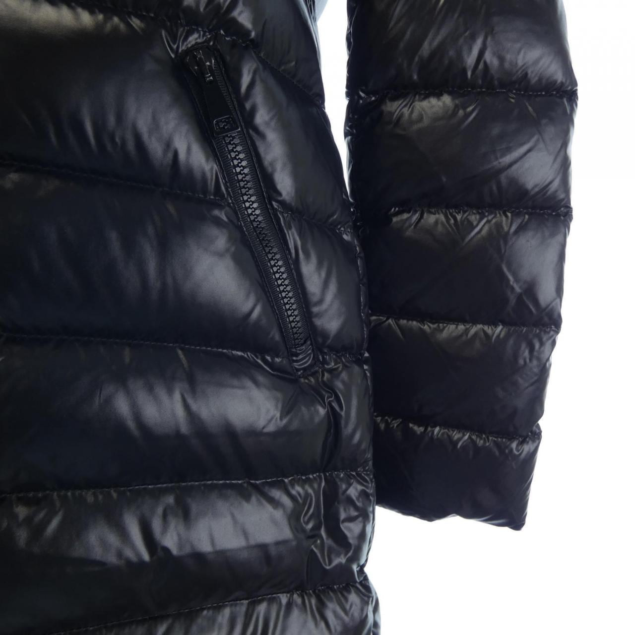 モンクレール MONCLER ダウンコート