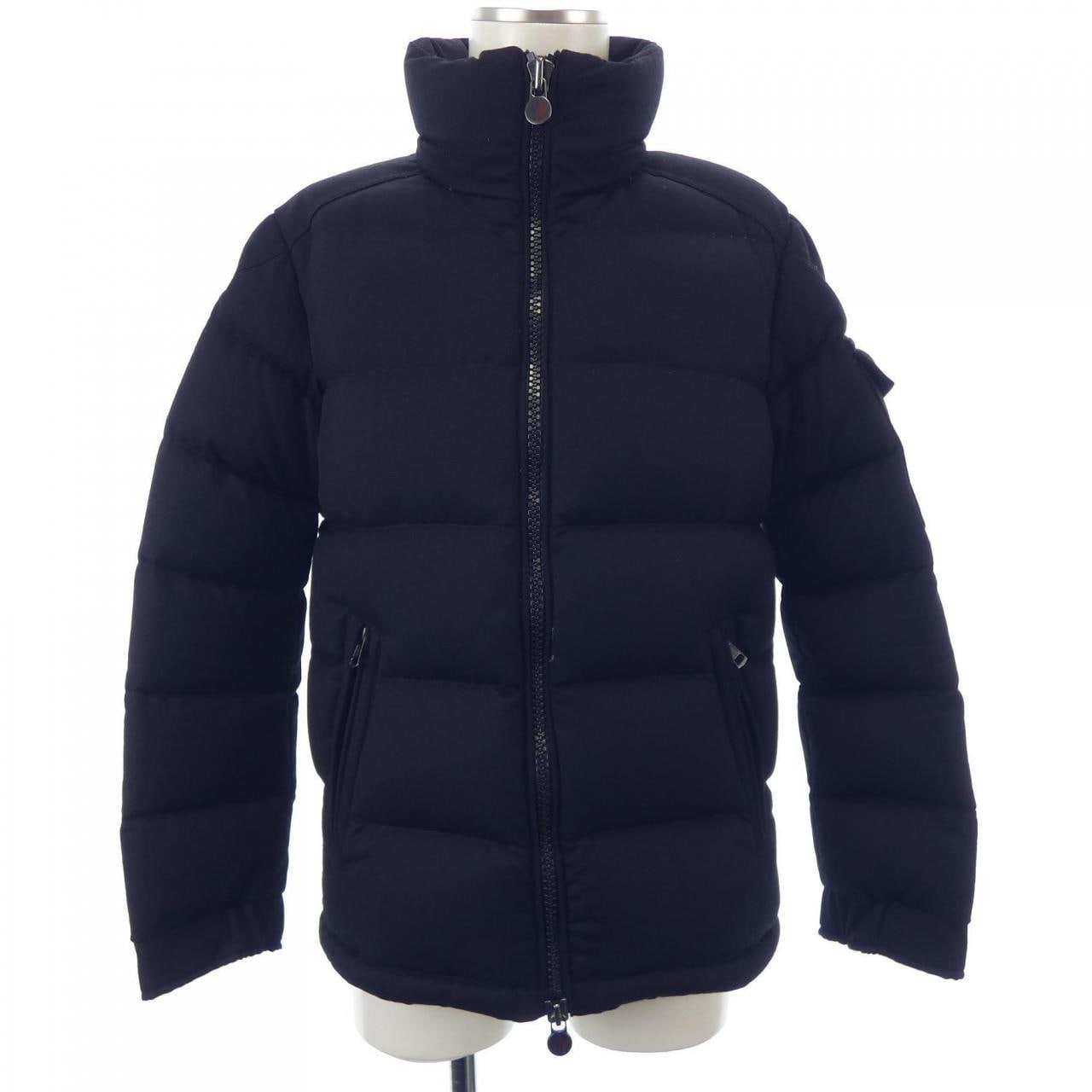 モンクレール MONCLER ダウンジャケット