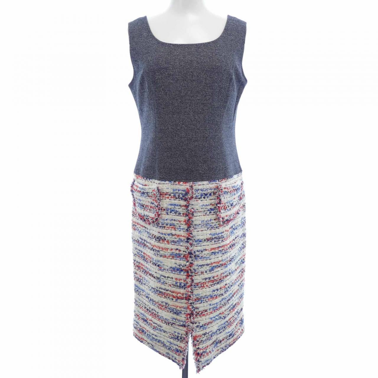 タエアシダ TAE ASHIDA T08683 ワンピース