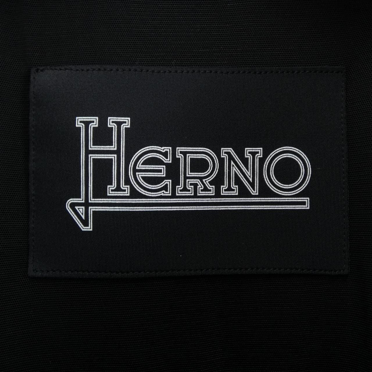 ヘルノ Herno GI000207D 12491 ジャケット