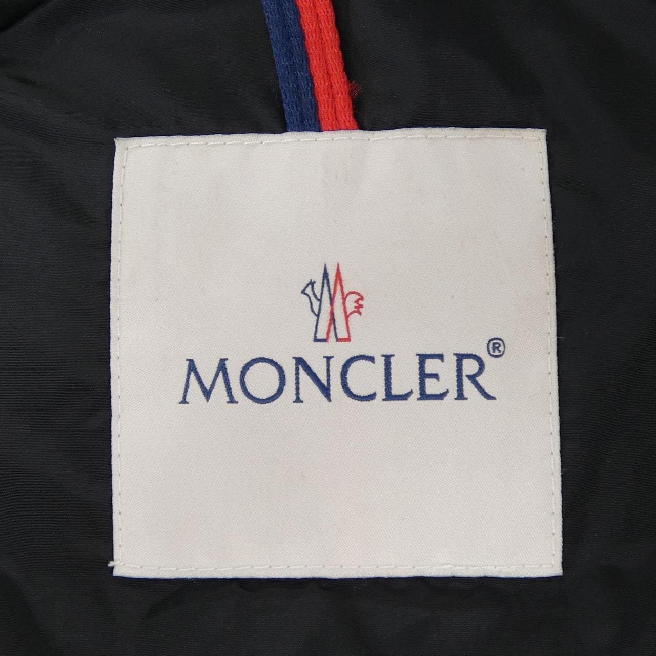モンクレール MONCLER AITON ダウンジャケット
