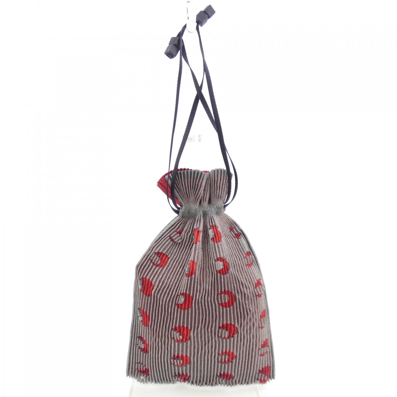 イッセイミヤケ ISSEY MIYAKE IM04AG421 BAG