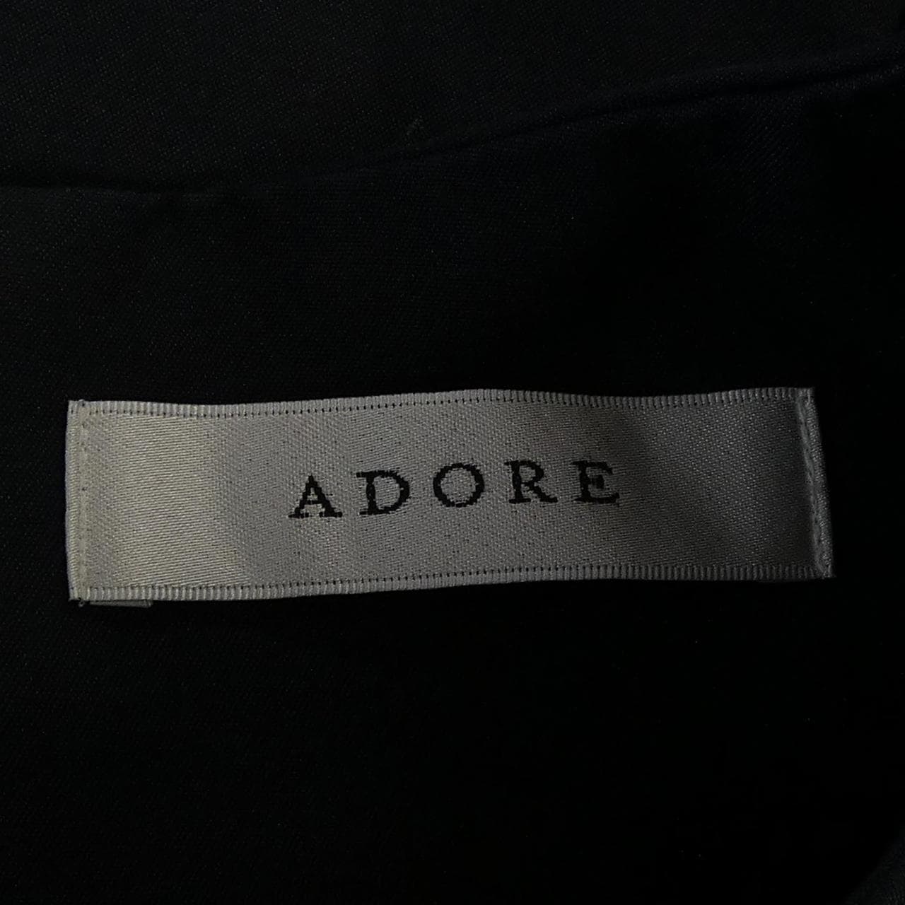 アドーア ADORE トップス