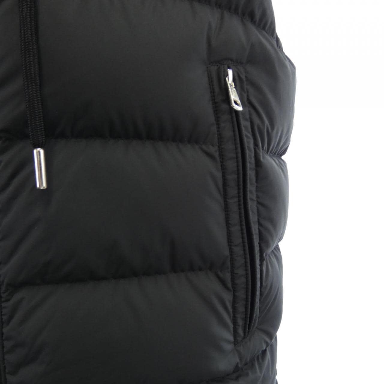 モンクレール MONCLER CARDAMINE ダウンベスト