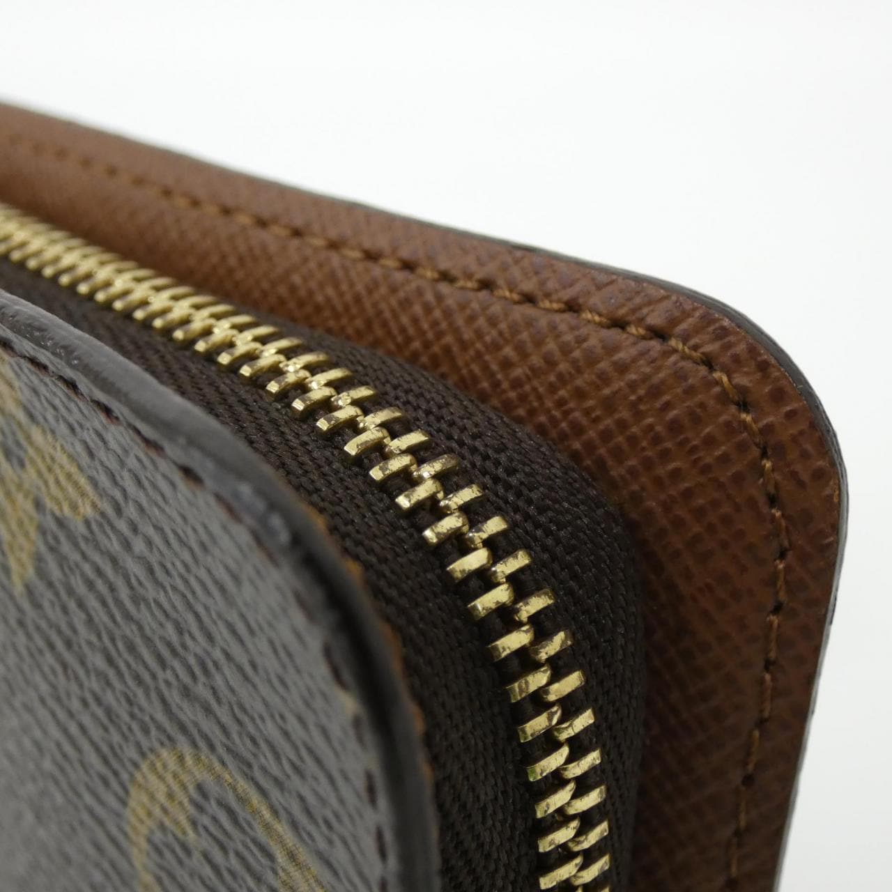ルイヴィトン モノグラム パンダ ポルト モネ ジップ M61729 財布