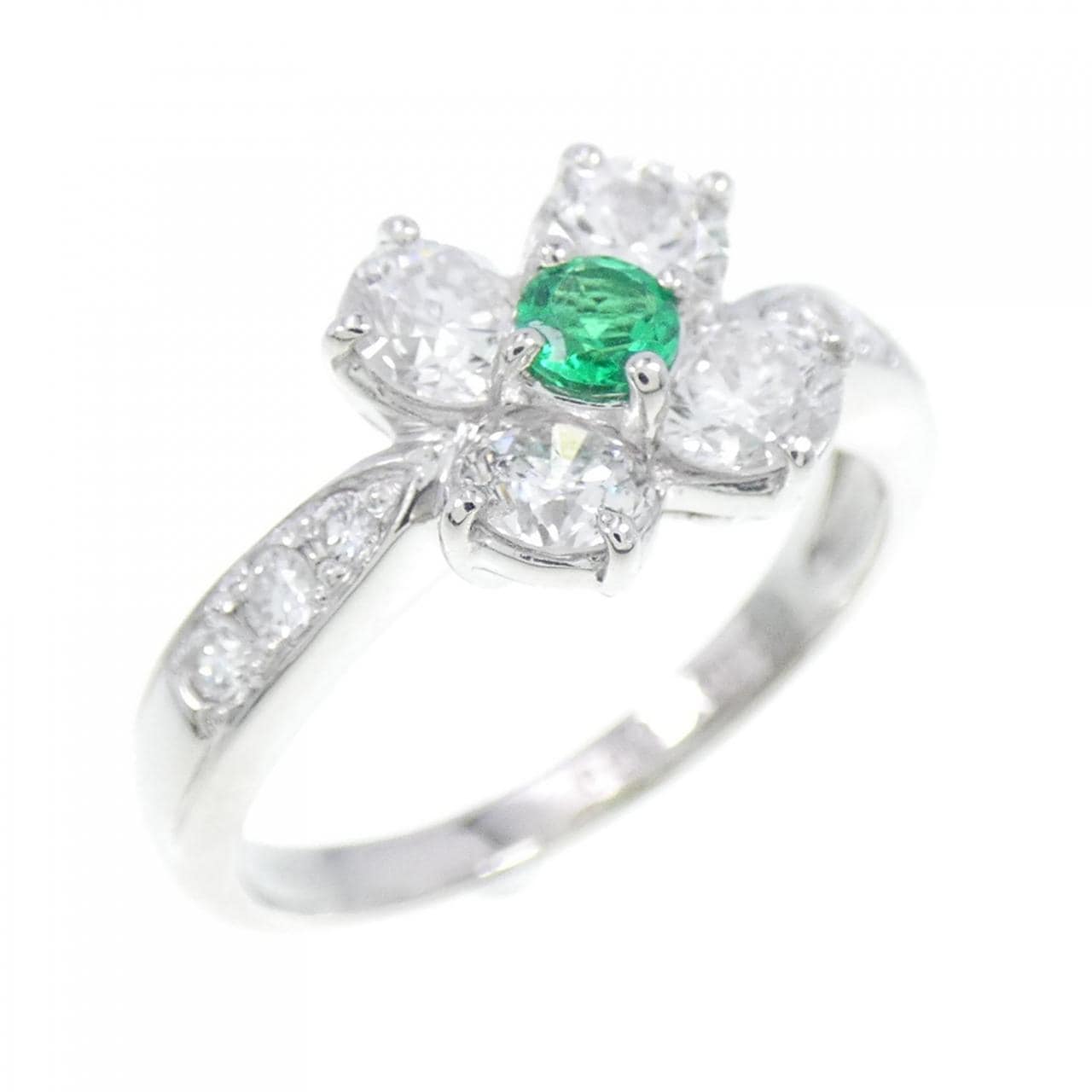 PT Flower Emerald Ring 0.10CT