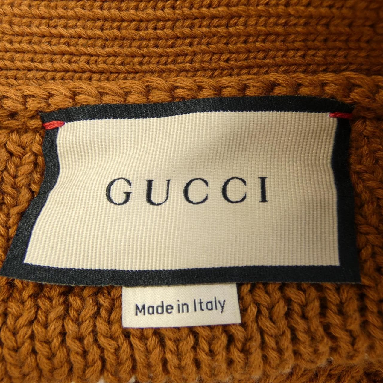 グッチ GUCCI 699895 XKCG8 ベスト