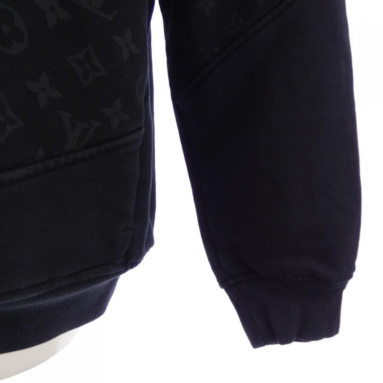ルイヴィトン LOUIS VUITTON モノグラムサークルカット HKY43WRLE パーカー