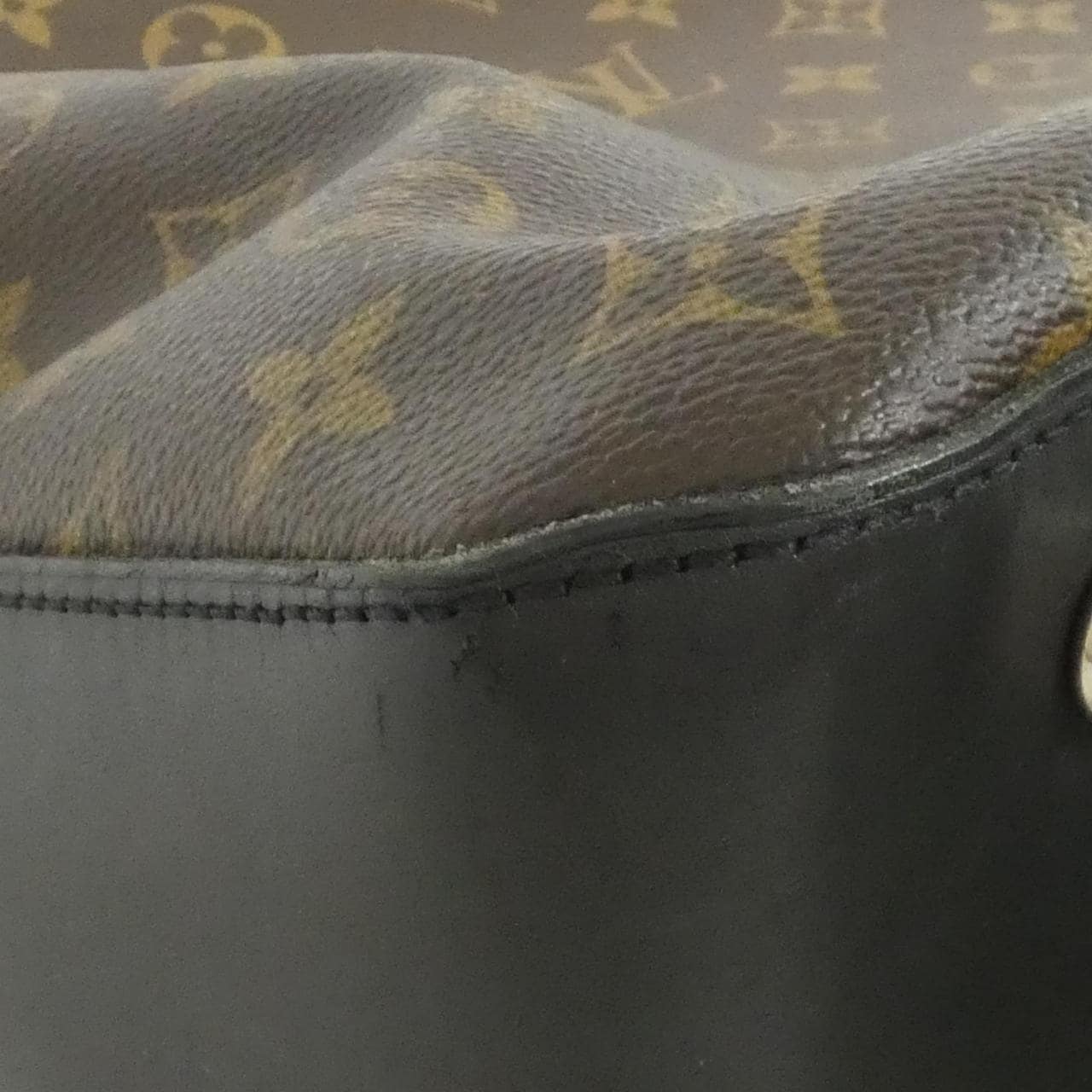 ルイヴィトン モノグラム マカサー ディヴィス M56708 バッグ