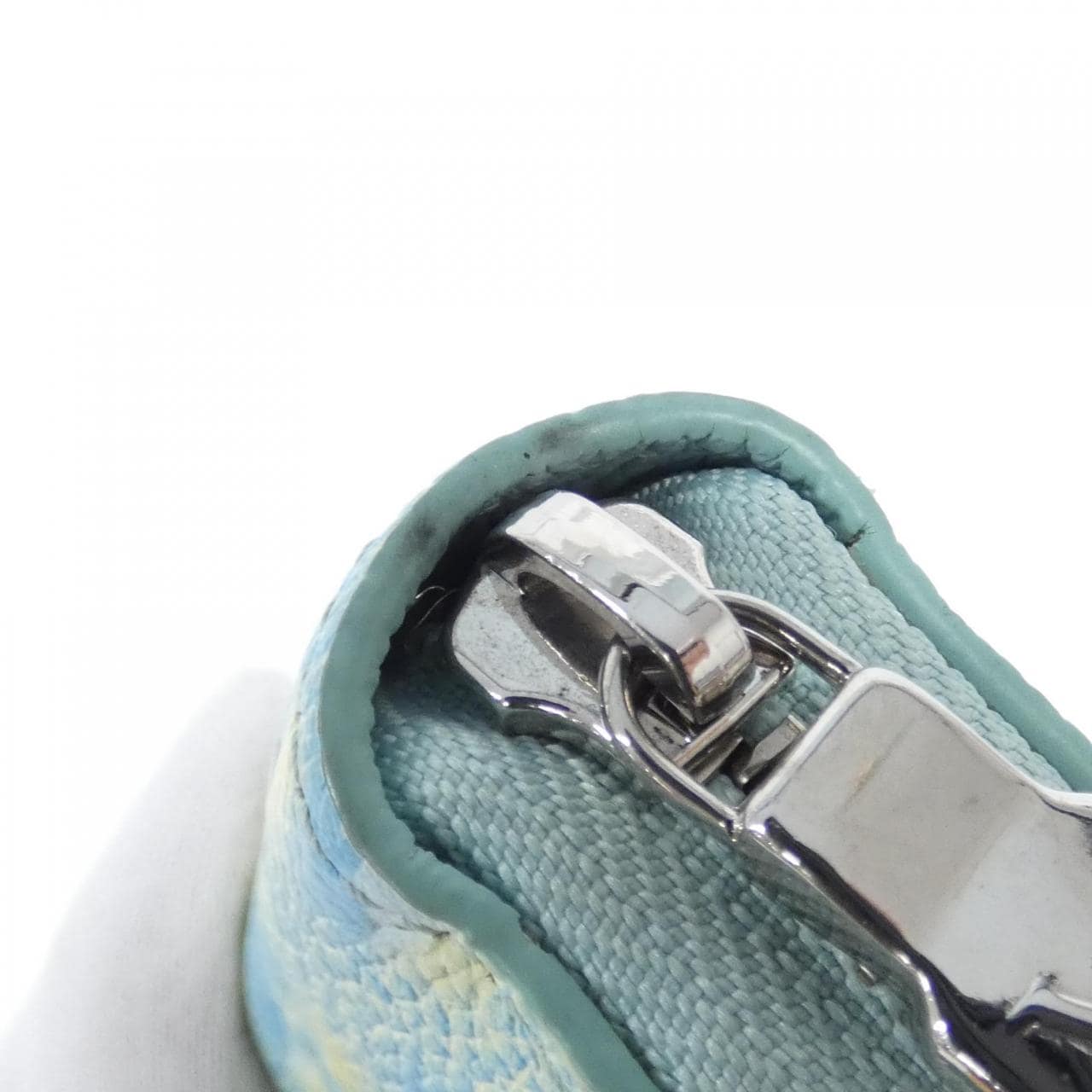 LOUIS VUITTON Monogram Empreinte (Summer Stardust) Zippy Wallet M81466 Wallet