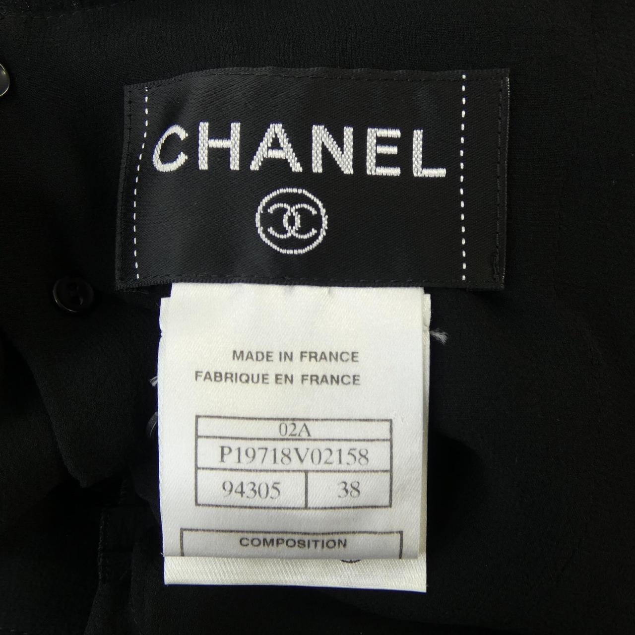 【ヴィンテージ】シャネル CHANEL P19718V02158 02A ワンピース