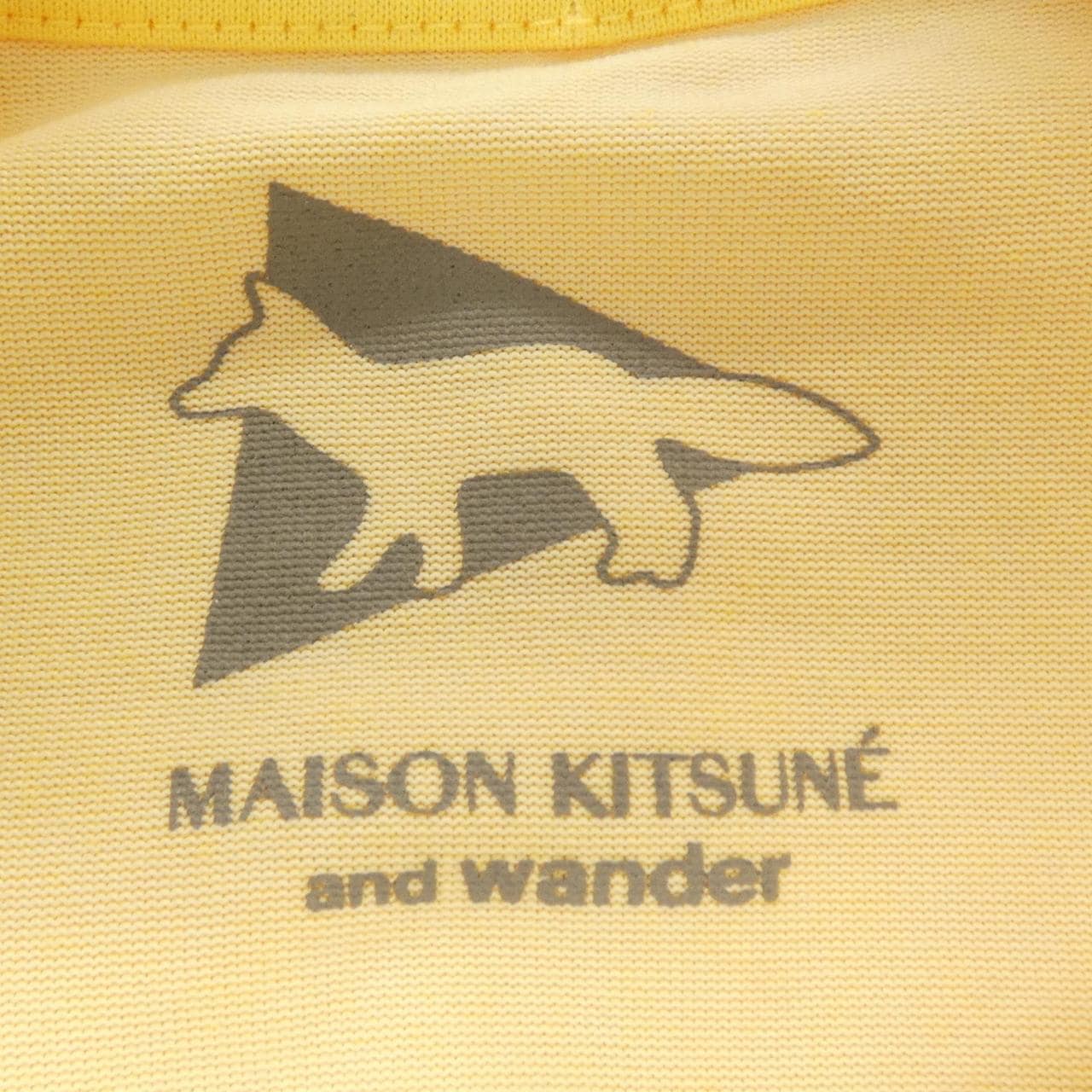 メゾンキツネ MAISON KITSUNE AND WANDER Tシャツ