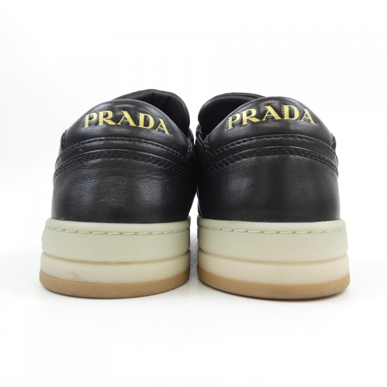 プラダ PRADA トライアングルロゴ 1E792M スニーカー