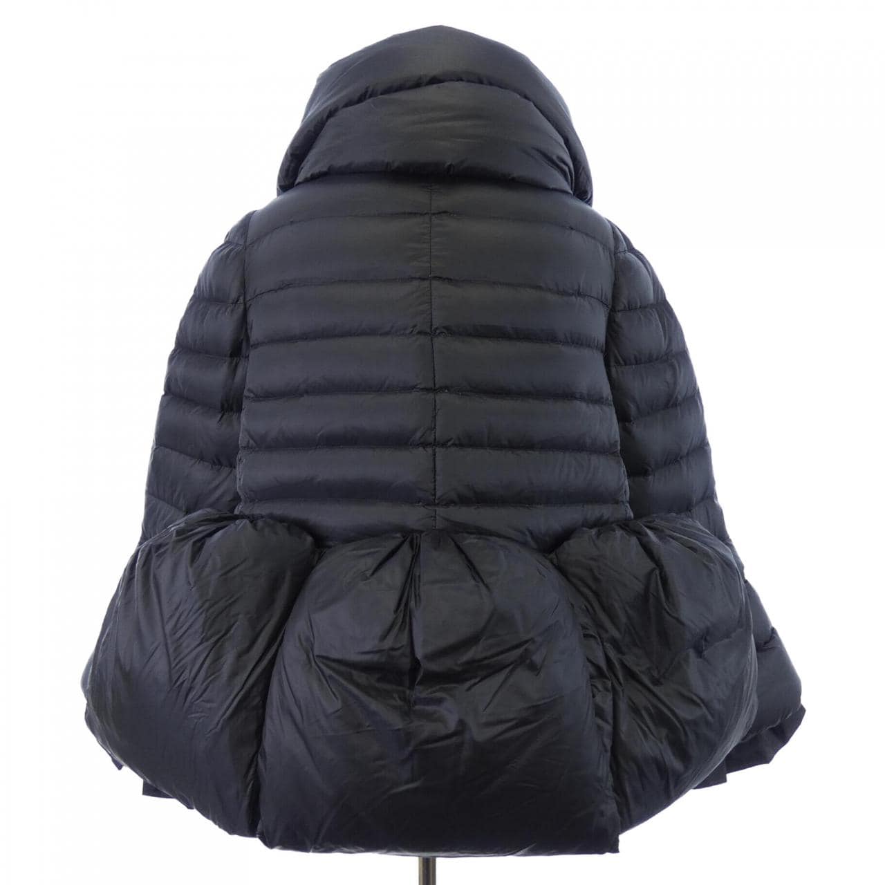 モンクレール MONCLER LOEILL ダウンジャケット