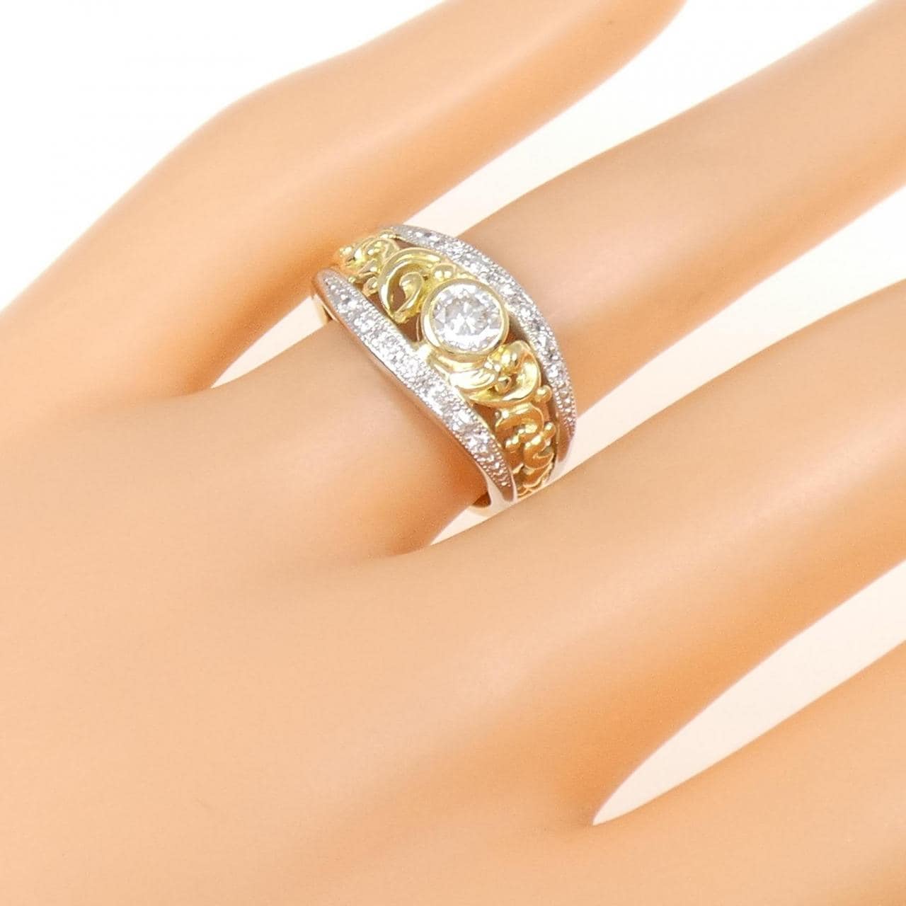 K18YG/PT ダイヤモンド リング 0.318CT