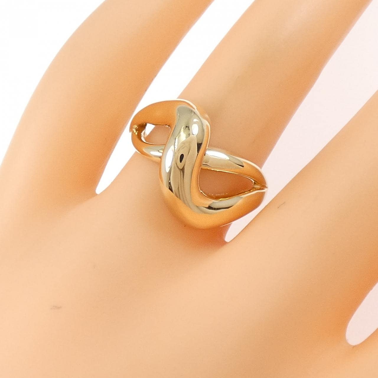 K18YG ring