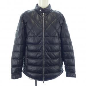モンクレール MONCLER ダウンジャケット