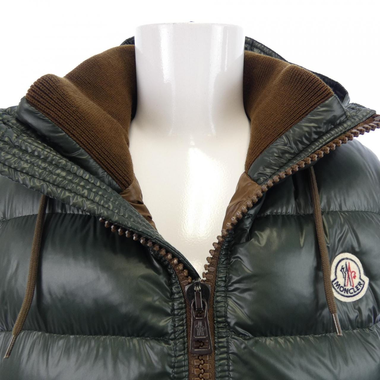 モンクレール MONCLER BARTHOLOME ダウンベスト