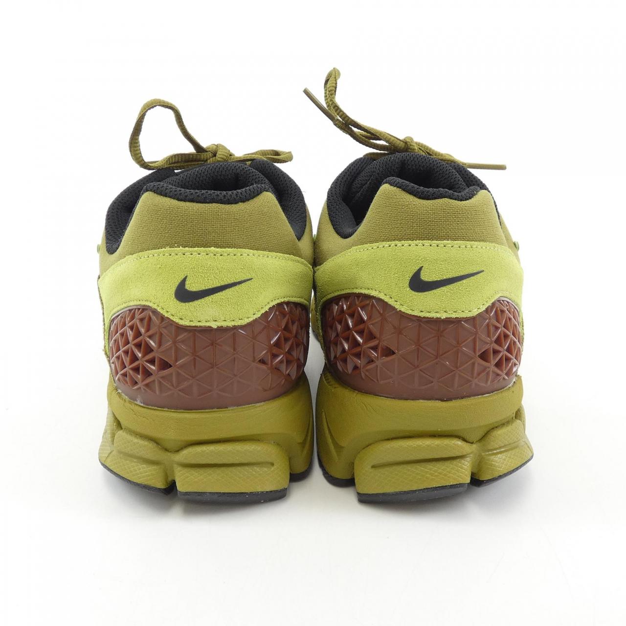 ナイキ NIKE スニーカー