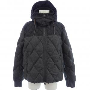 モンクレール MONCLER ダウンジャケット