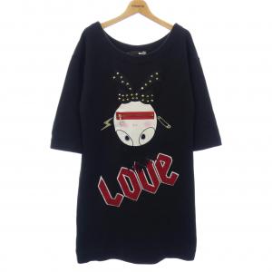 【新品タグ付き】LOVE MOSCHINO ハートスウェット　　ワンピース ラブモスキーノ｜コメ兵｜【公式】日本最大級のリユースデパート