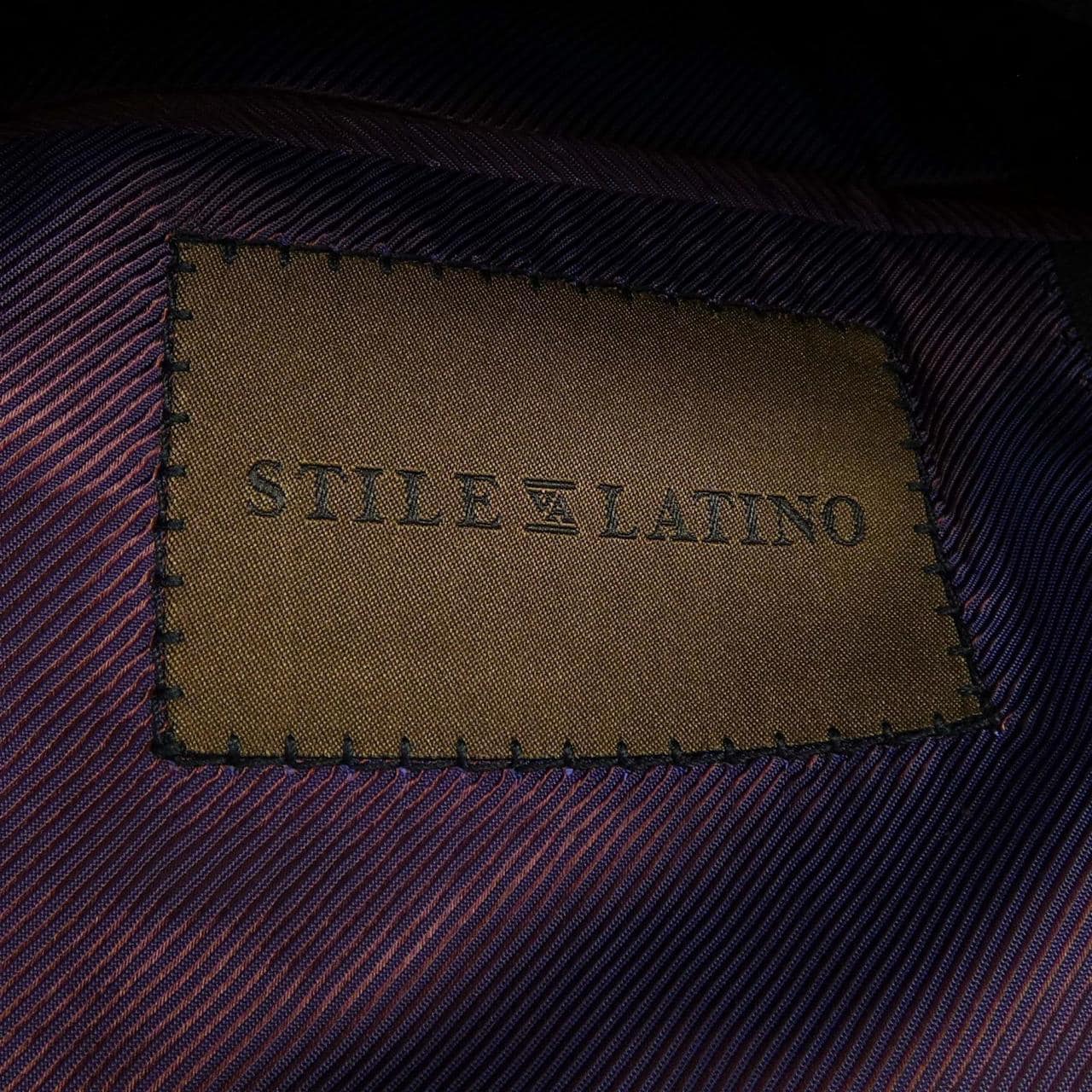 スティレラティーノ STILE LATINO スーツ