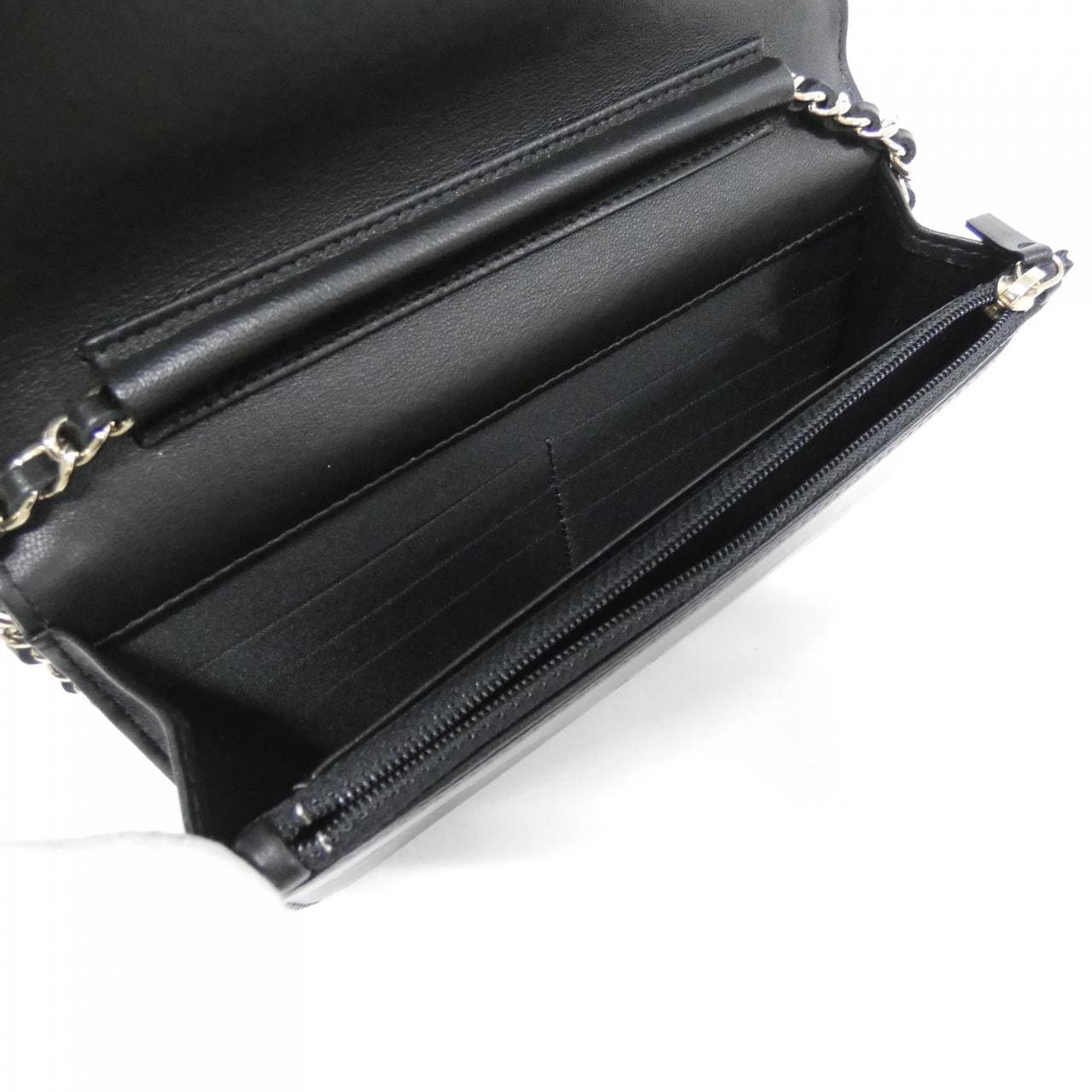 シャネル チェーンウォレット