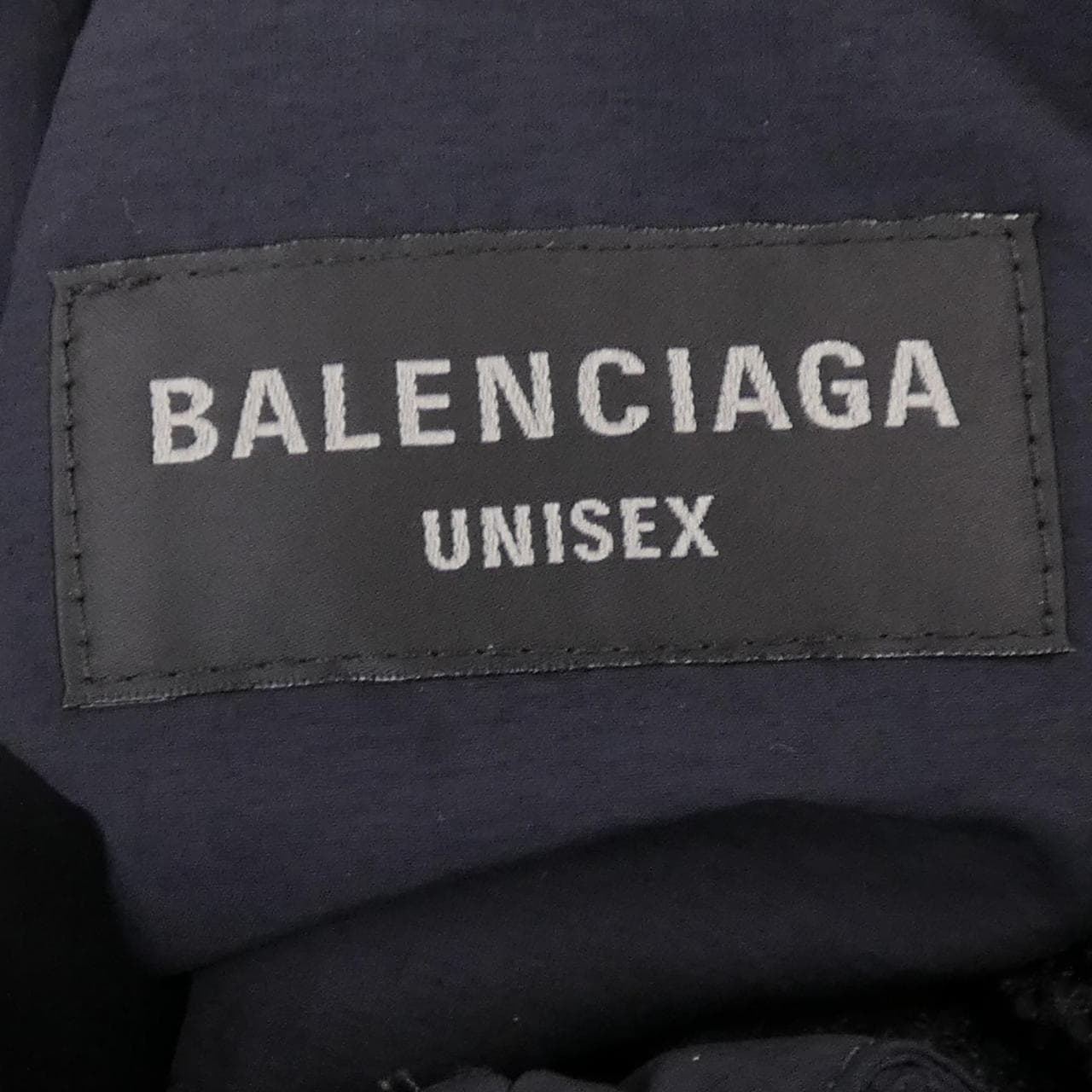 バレンシアガ BALENCIAGA 768920 TNO79 UNISEX ブルゾン