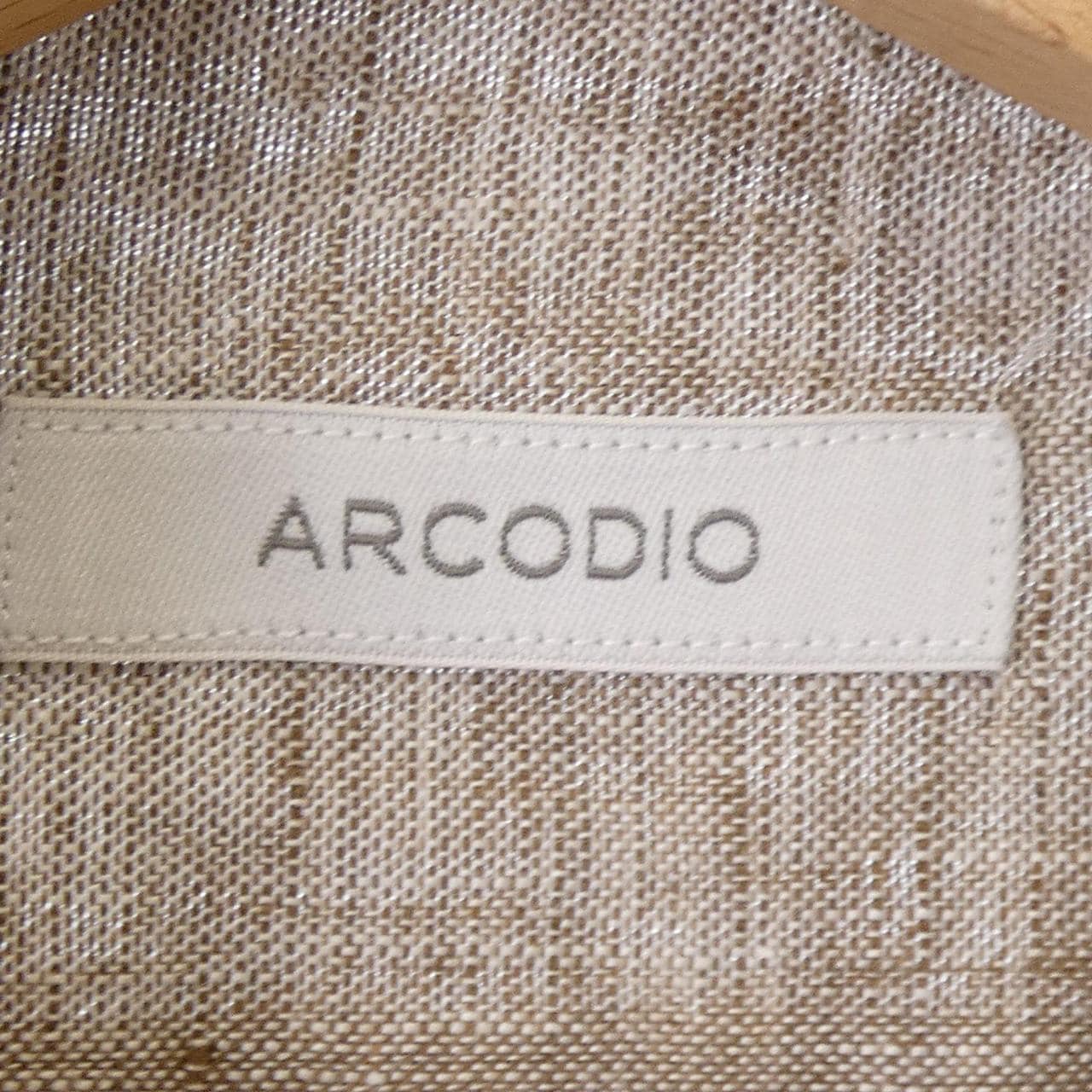 ARCODIO シャツ