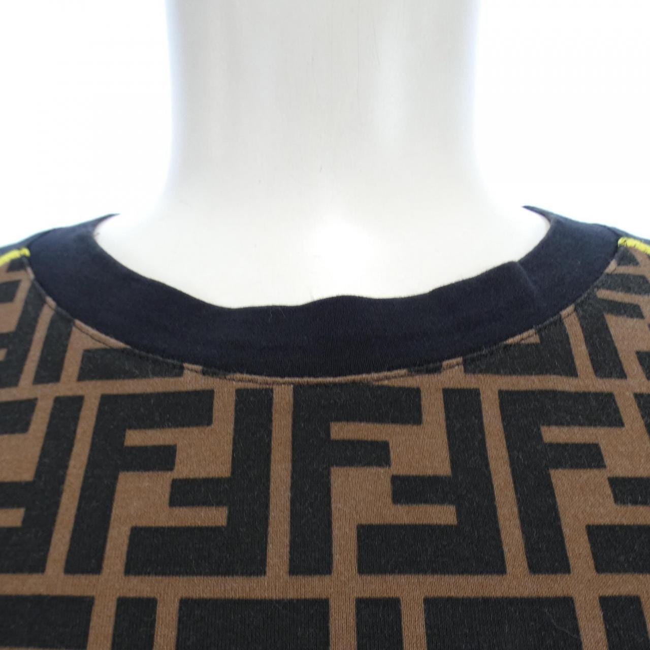 フェンディ FENDI Tシャツ