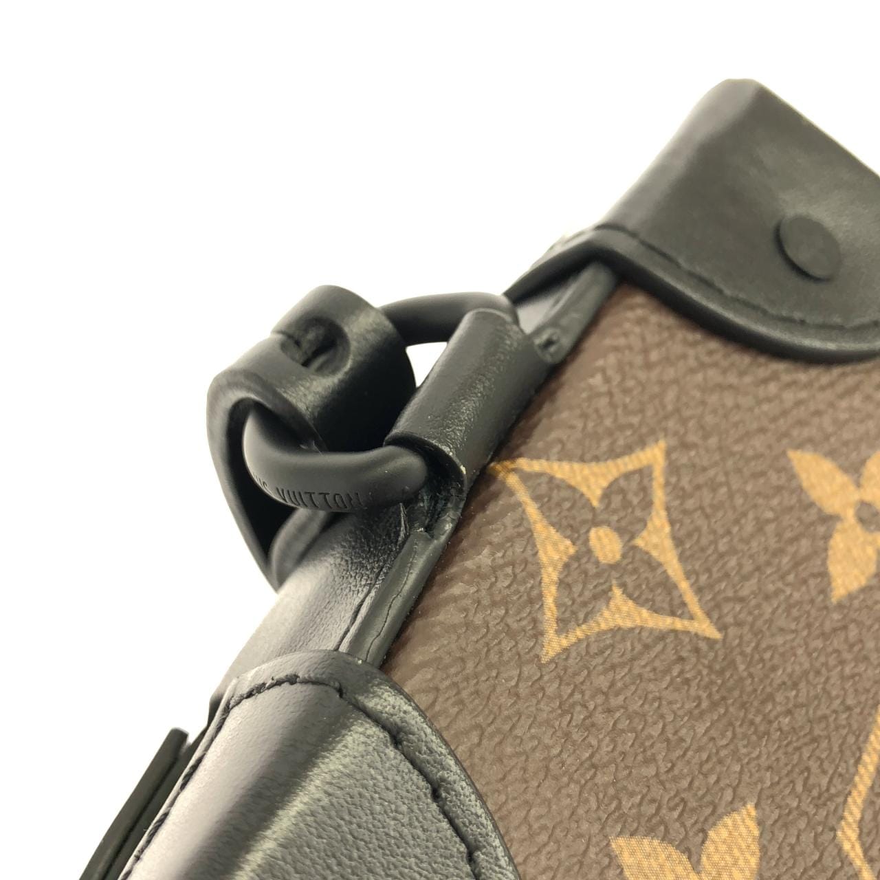 ルイヴィトン モノグラム(LVフレンズ) ソフトトランク フォーンボックス M80144 ショルダーバッグ