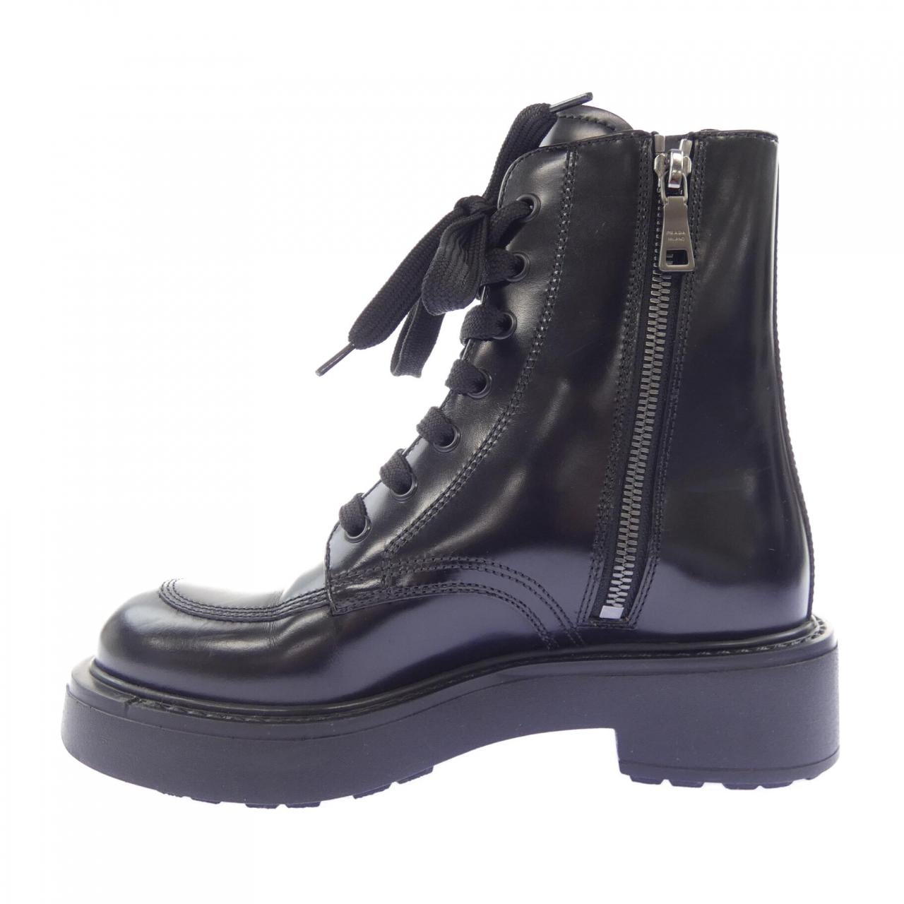 プラダ PRADA トライアングルロゴ 1T647N ブーツ