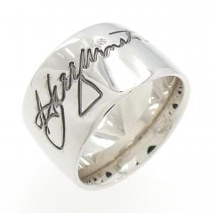 HARRY WINSTON signature large ring