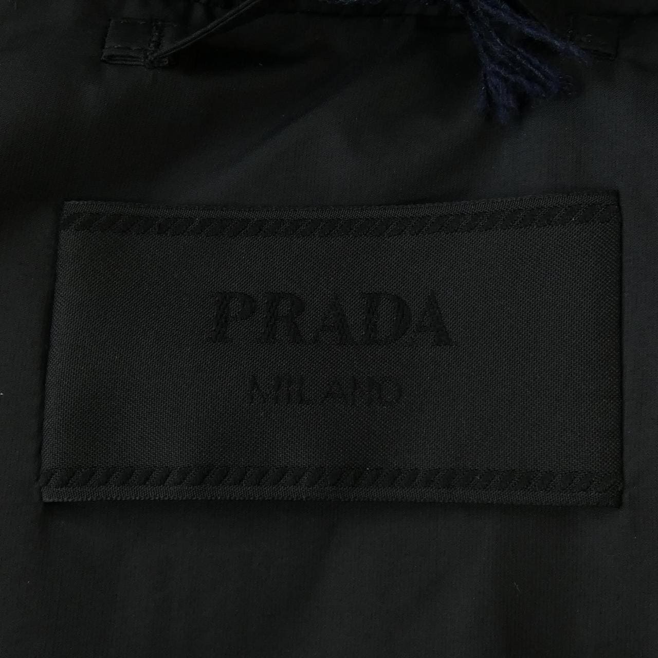 プラダ PRADA ダウンジャケット