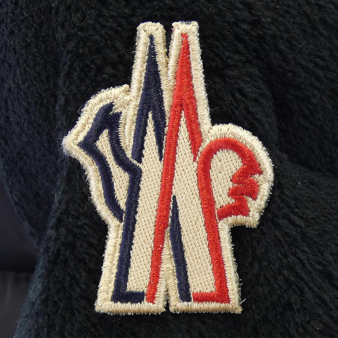 モンクレールグルノーブル MONCLER GRENOBLE 20978G50700 ダウンジャケット