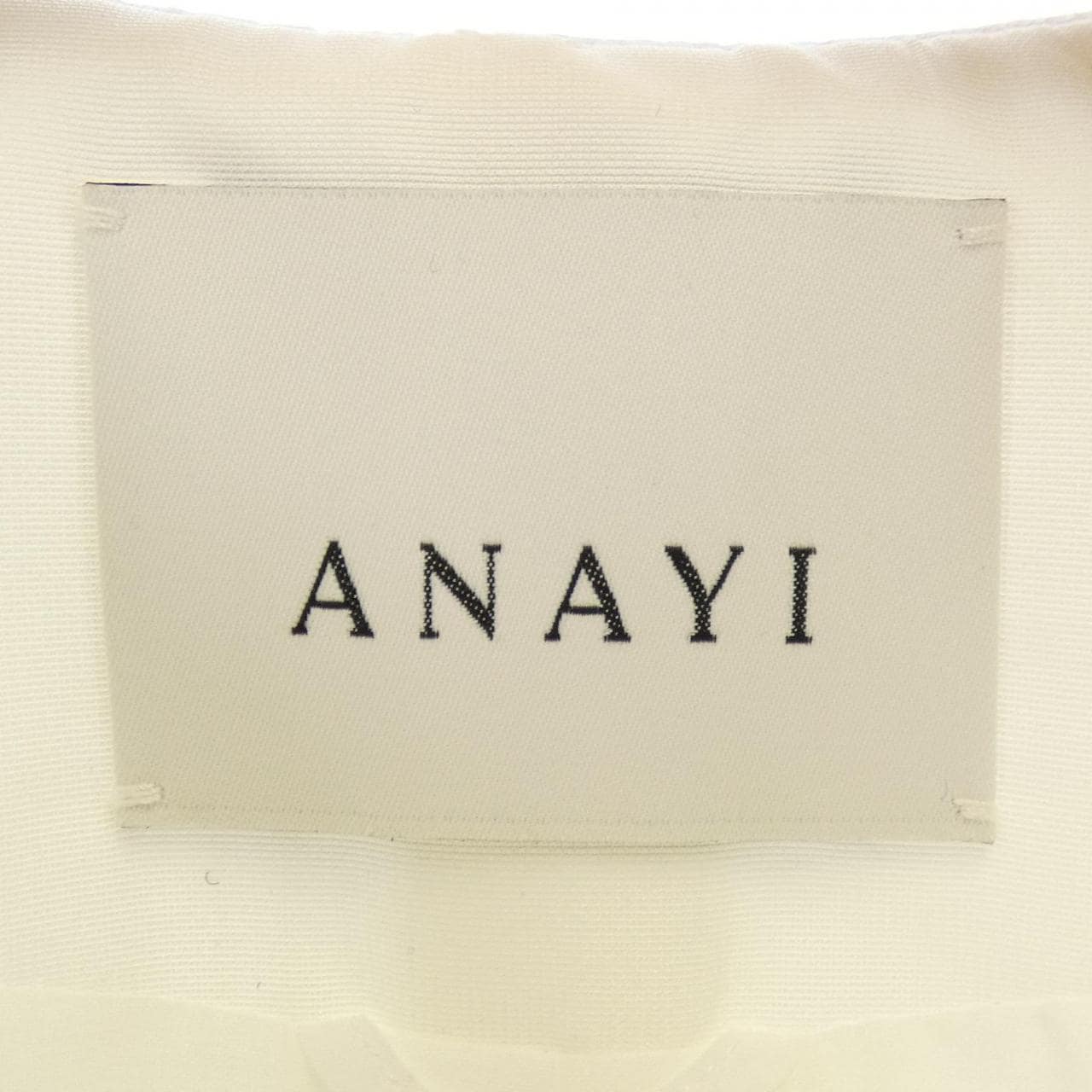 アナイ ANAYI ジャケット