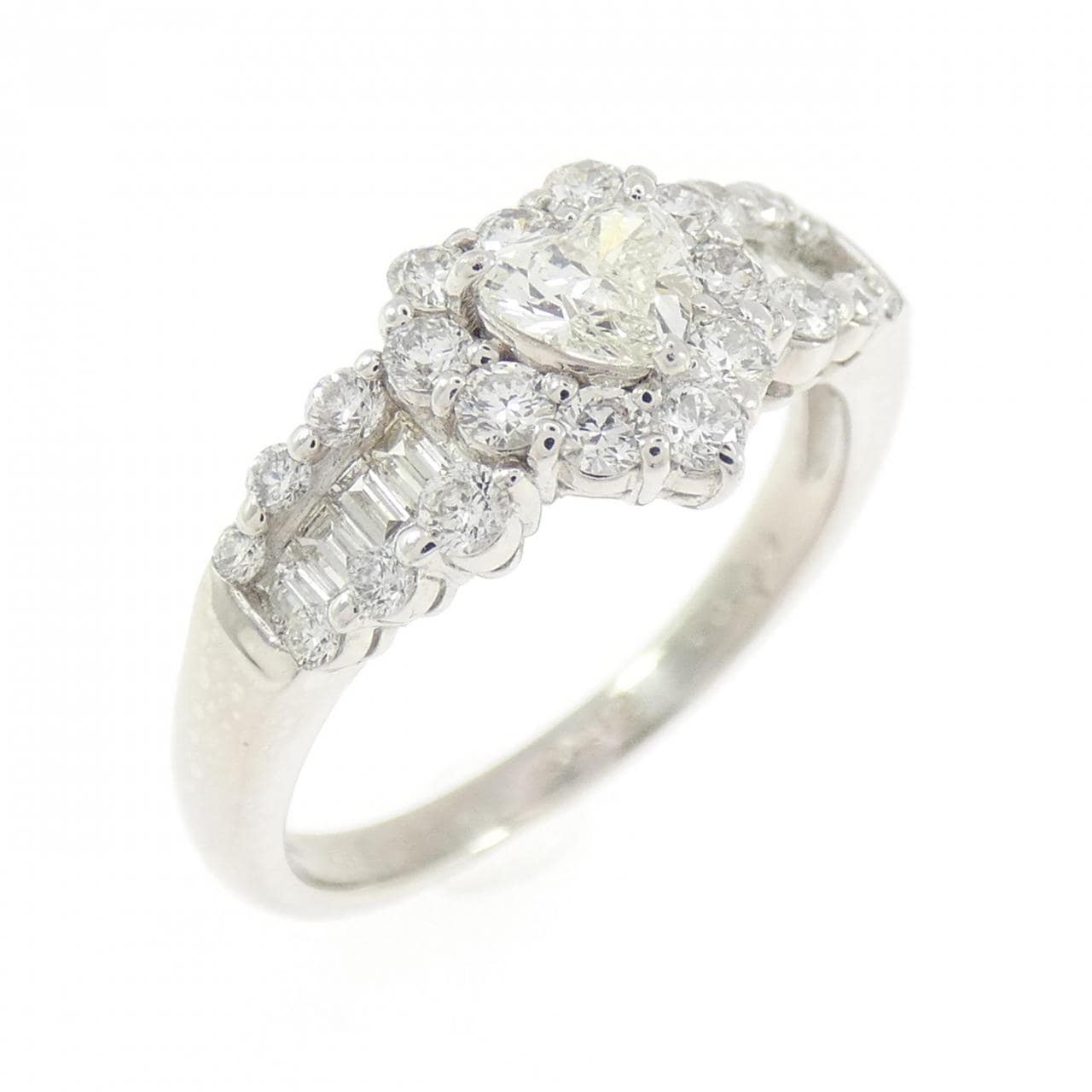 PT900 ハート ダイヤモンド リング 0.279CT