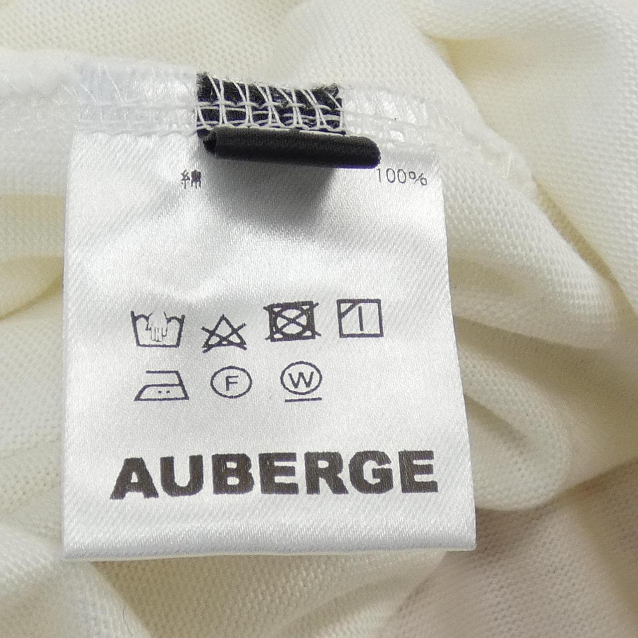 オーベルジュ AUBERGE Tシャツ