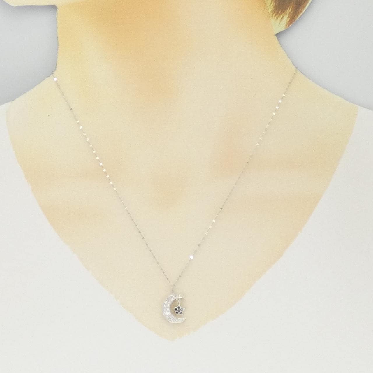 K18WG ムーン×スター ダイヤモンド ネックレス 0.25CT