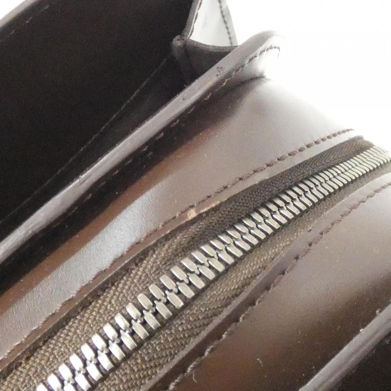 ルイヴィトン エピ ポンヌフ M5205D バッグ