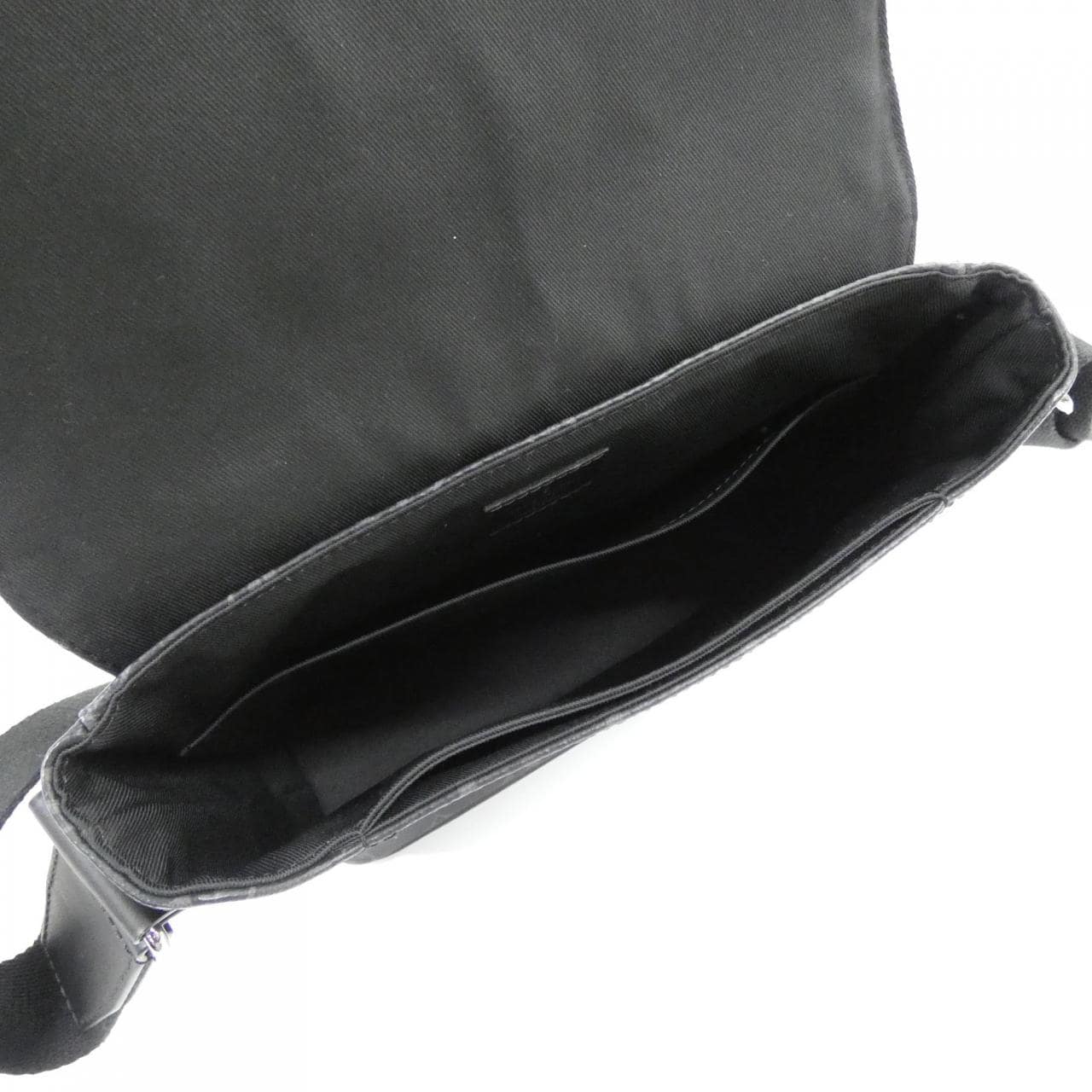 ルイヴィトン モノグラム エクリプス ディストリクト PM M44000 ショルダーバッグ