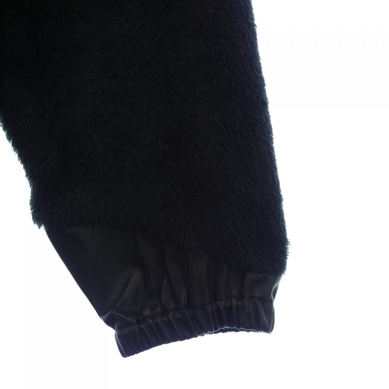 マウンテンハードウェア MOUNTAIN HARDWEAR ブルゾン