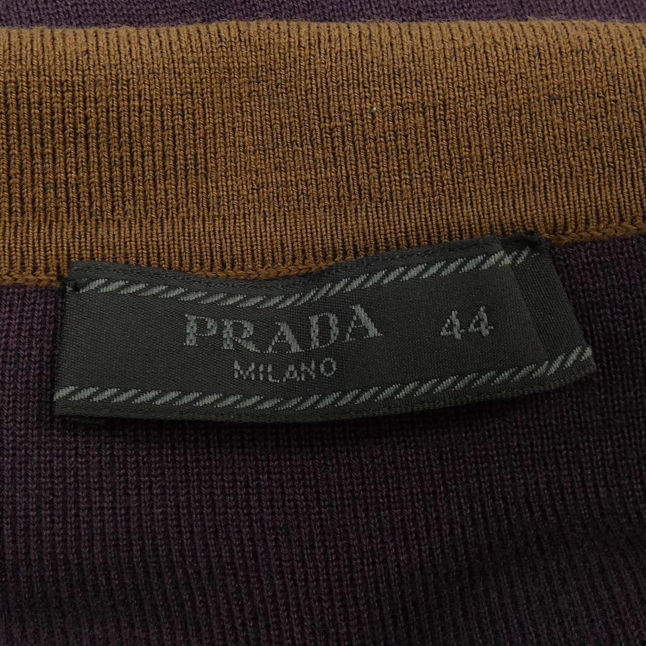 プラダ PRADA UMN770 ニット