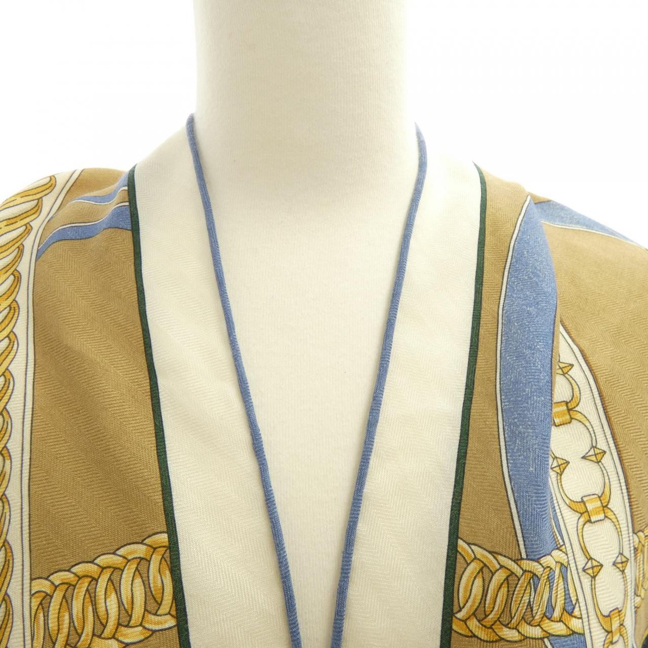 エルメス HERMES LA PROMENADE DU MATIN H361828S トライアングルジェアン ショール