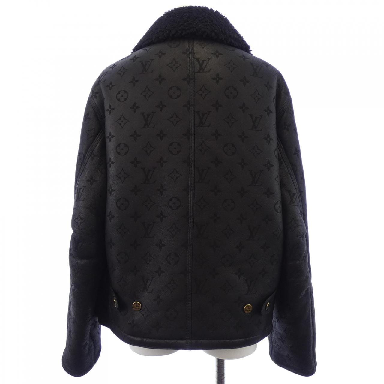 ルイヴィトン LOUIS VUITTON シアリングエンボスモノグラム HJL62EYGL ムートンジャケット