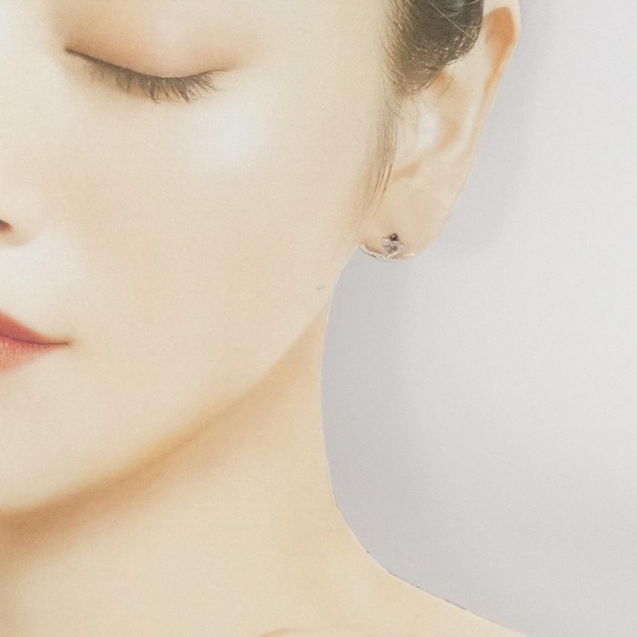 Samantha Tiara rose Quartz earrings