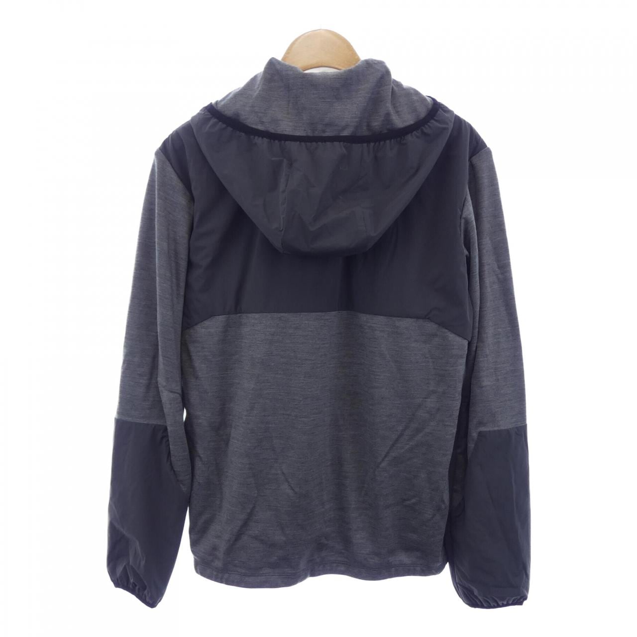 シーズ SEASE ブルゾン
