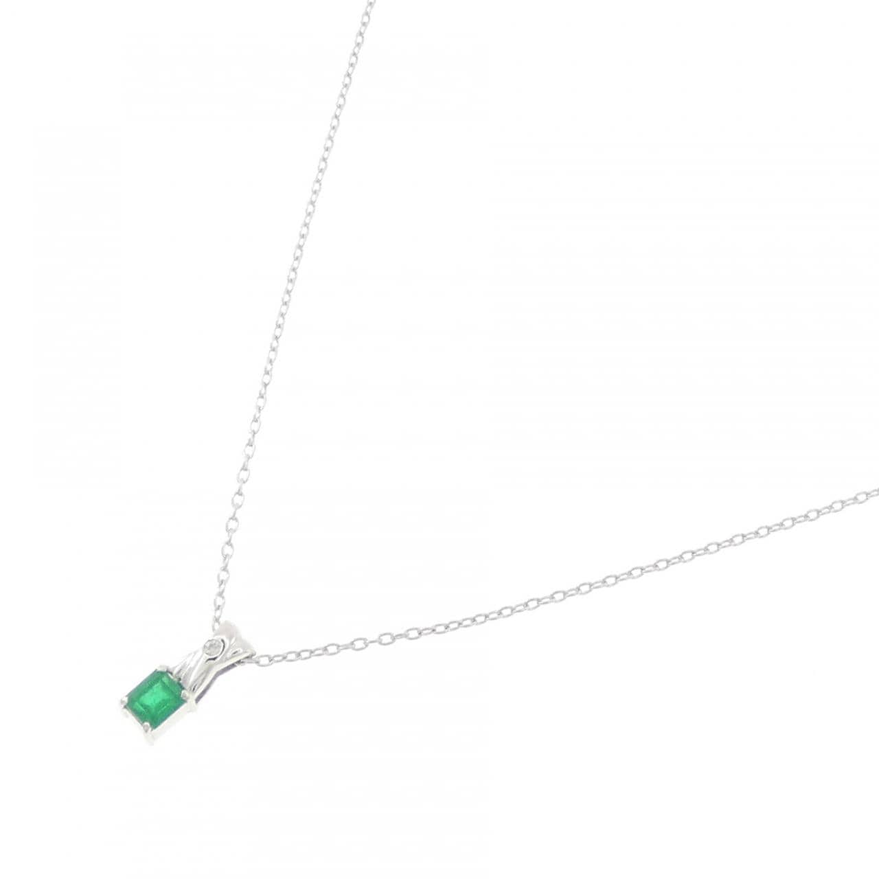 K18WG エメラルド ネックレス 0.21CT